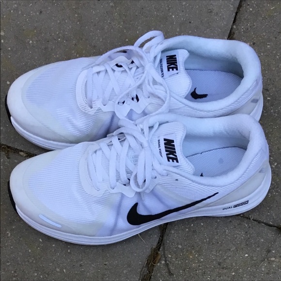 Nike Other - Nike Dual Fusion Shoes Size 9